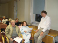 David Harlow, Bournemouth Council, talking to members of the Lakeside Residents group